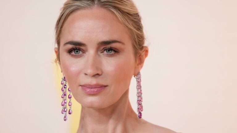 Emily Blunt Is Glad She Was Never in a Superhero Movie: “We Wore It as a Badge of Honor”